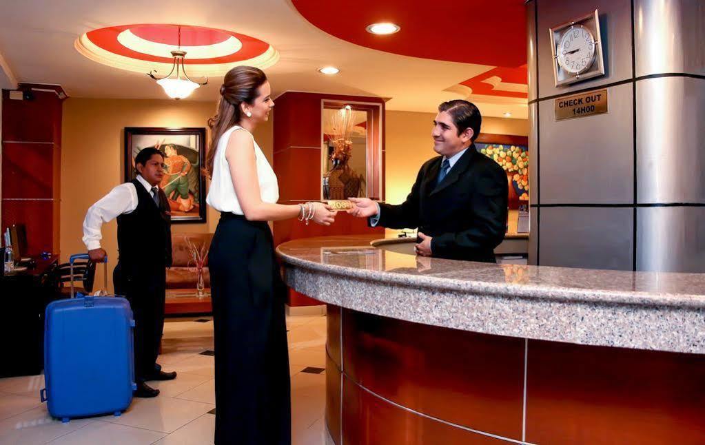 Hotel Presidente Internacional グアヤキル エクステリア 写真